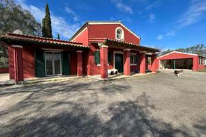 GARNET HOUSE, Kouramades, Corfu