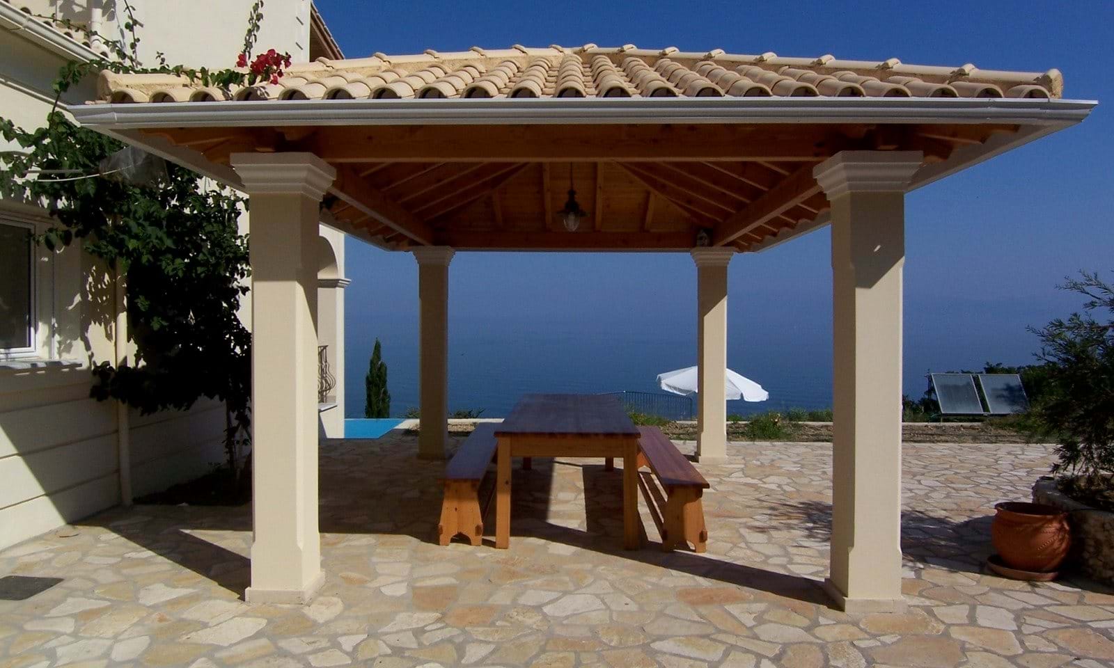 Listing photograph 4 of 19 of the house in Agios Ioannis, published by Corfu Home Finders.