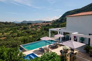 HILLSIDE VILLA, Doukades, Corfu