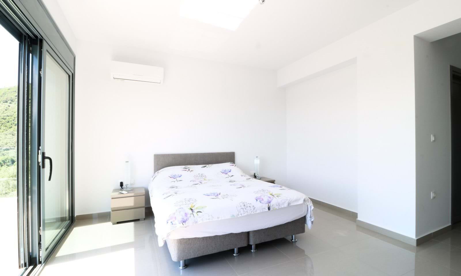 Listing photograph 15 of 19 of the house in Doukades, published by Corfu Home Finders.