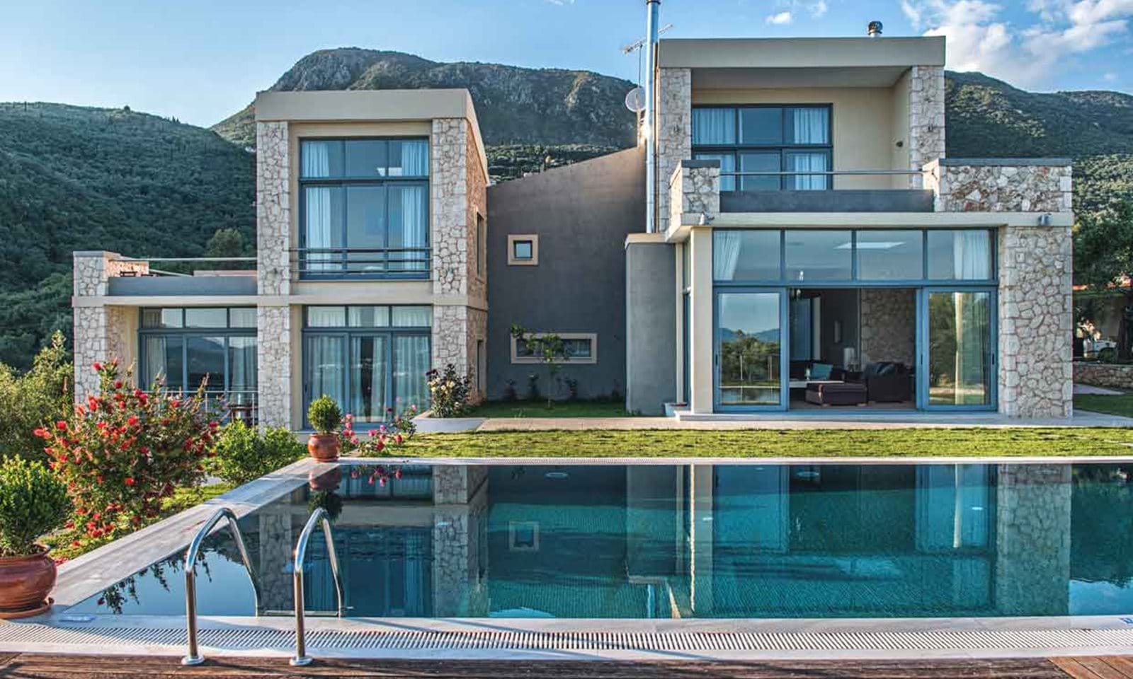 Listing photograph 1 of 12 of the house in Spartilas, published by Corfu Home Finders.