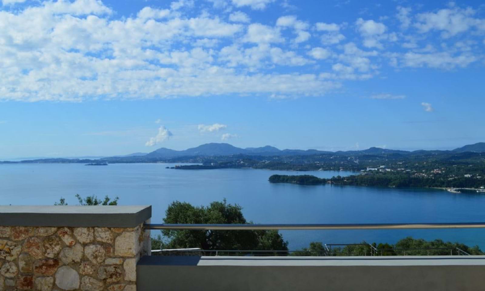 Listing photograph 8 of 12 of the house in Spartilas, published by Corfu Home Finders.