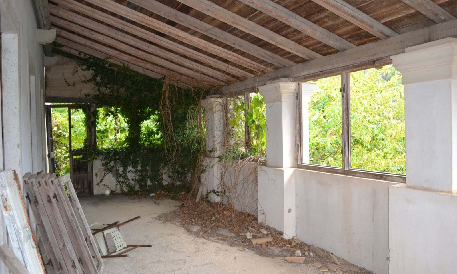 Listing photograph 7 of 16 of the house in Makrades, published by Corfu Home Finders.