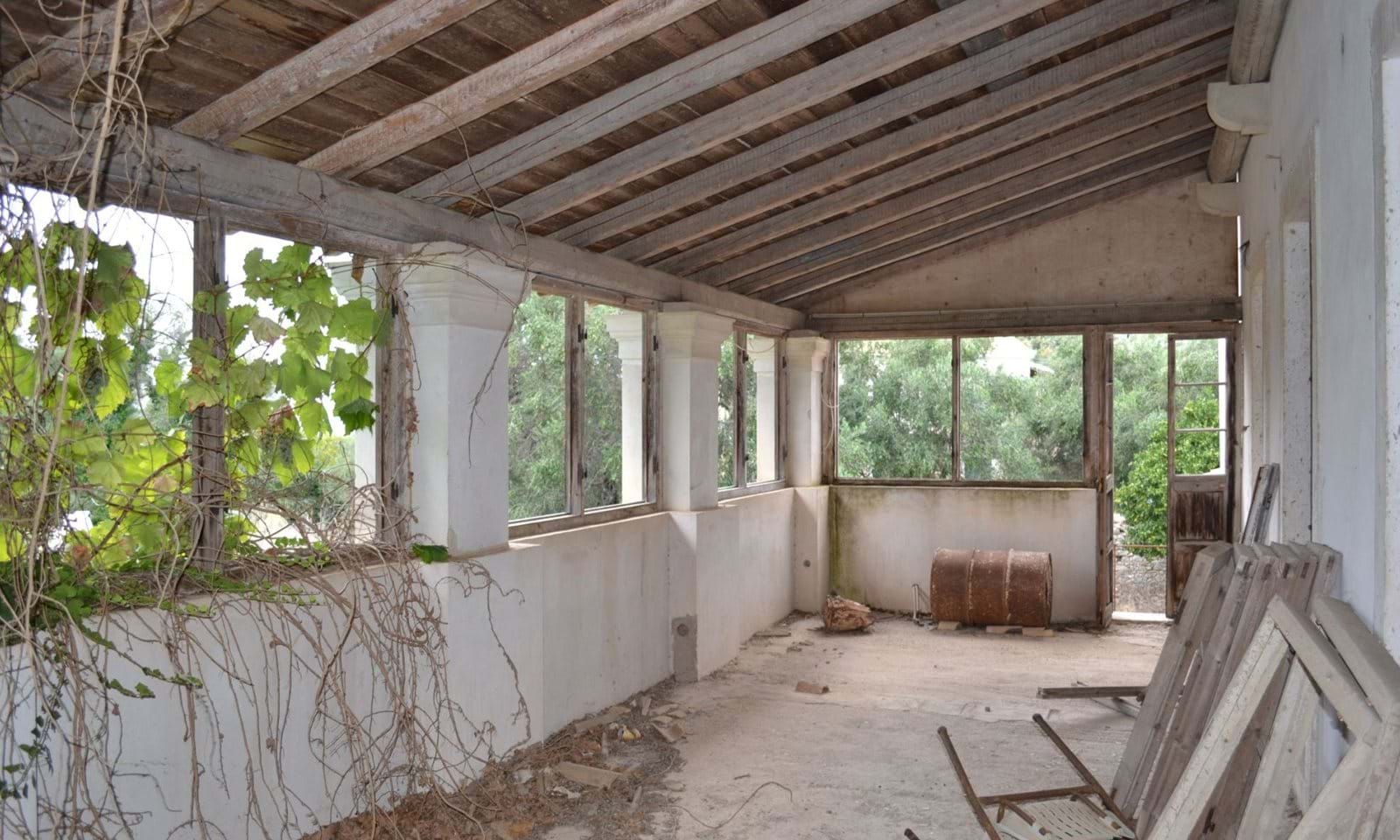 Listing photograph 8 of 16 of the house in Makrades, published by Corfu Home Finders.