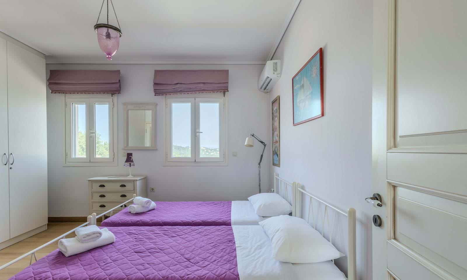 Listing photograph 11 of 26 of the house in Gastouri, published by Corfu Home Finders.