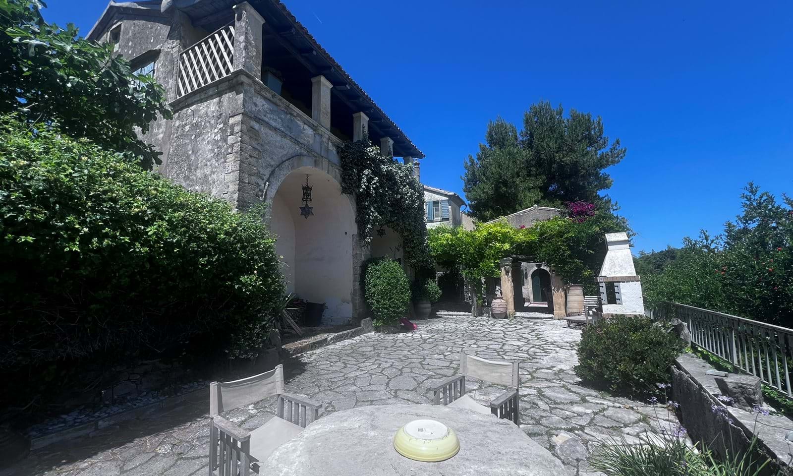 Listing photograph 1 of 23 of the house in Kaballouri, published by Corfu Home Finders.