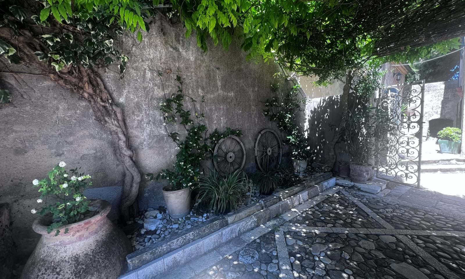 Listing photograph 10 of 23 of the house in Kaballouri, published by Corfu Home Finders.
