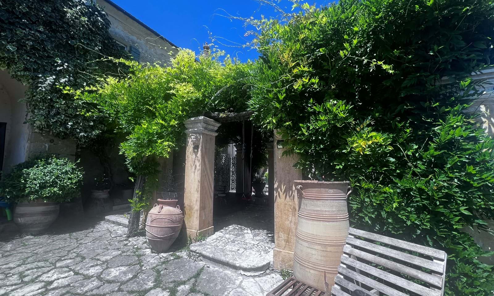 Listing photograph 7 of 23 of the house in Kaballouri, published by Corfu Home Finders.