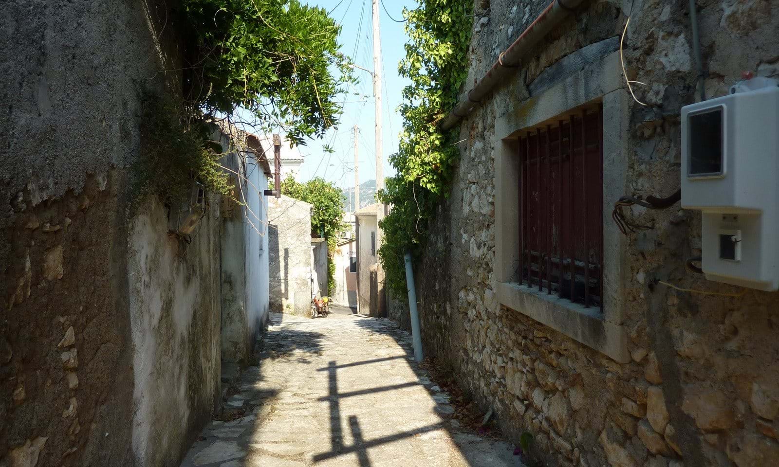 Listing photograph 1 of 8 of the house in Liapades, published by Corfu Home Finders.