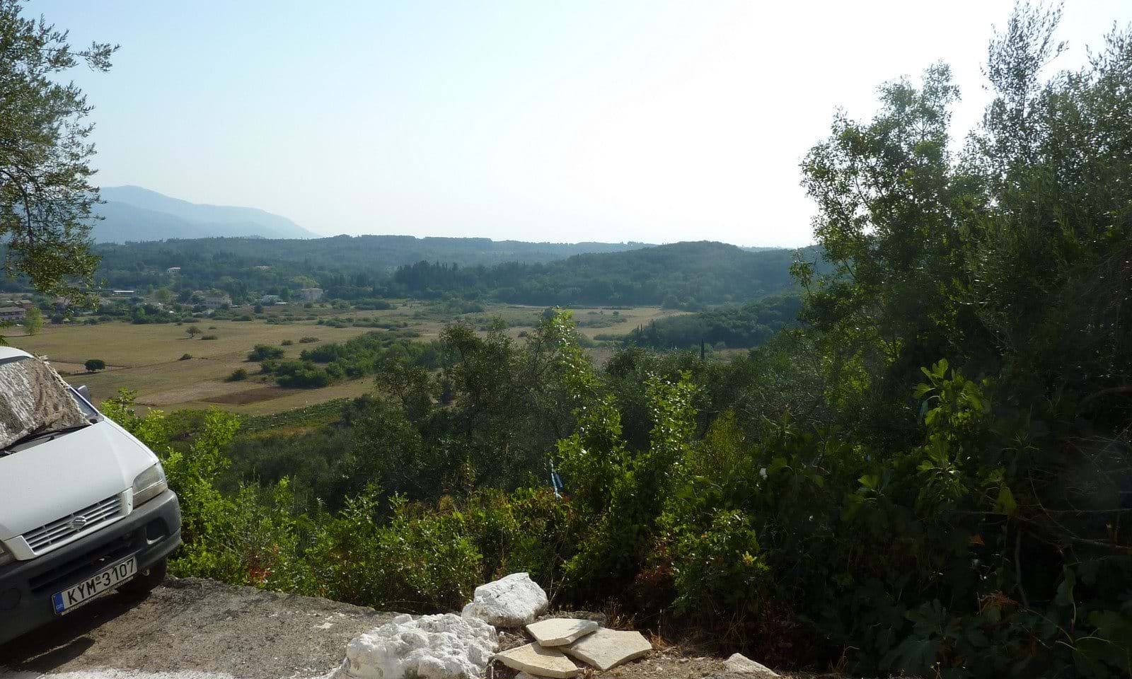 Listing photograph 3 of 8 of the house in Liapades, published by Corfu Home Finders.