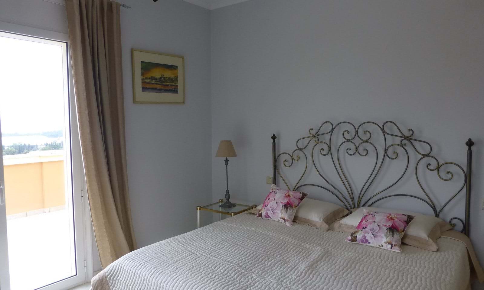 Listing photograph 16 of 22 of the house in Gouvia, published by Corfu Home Finders.