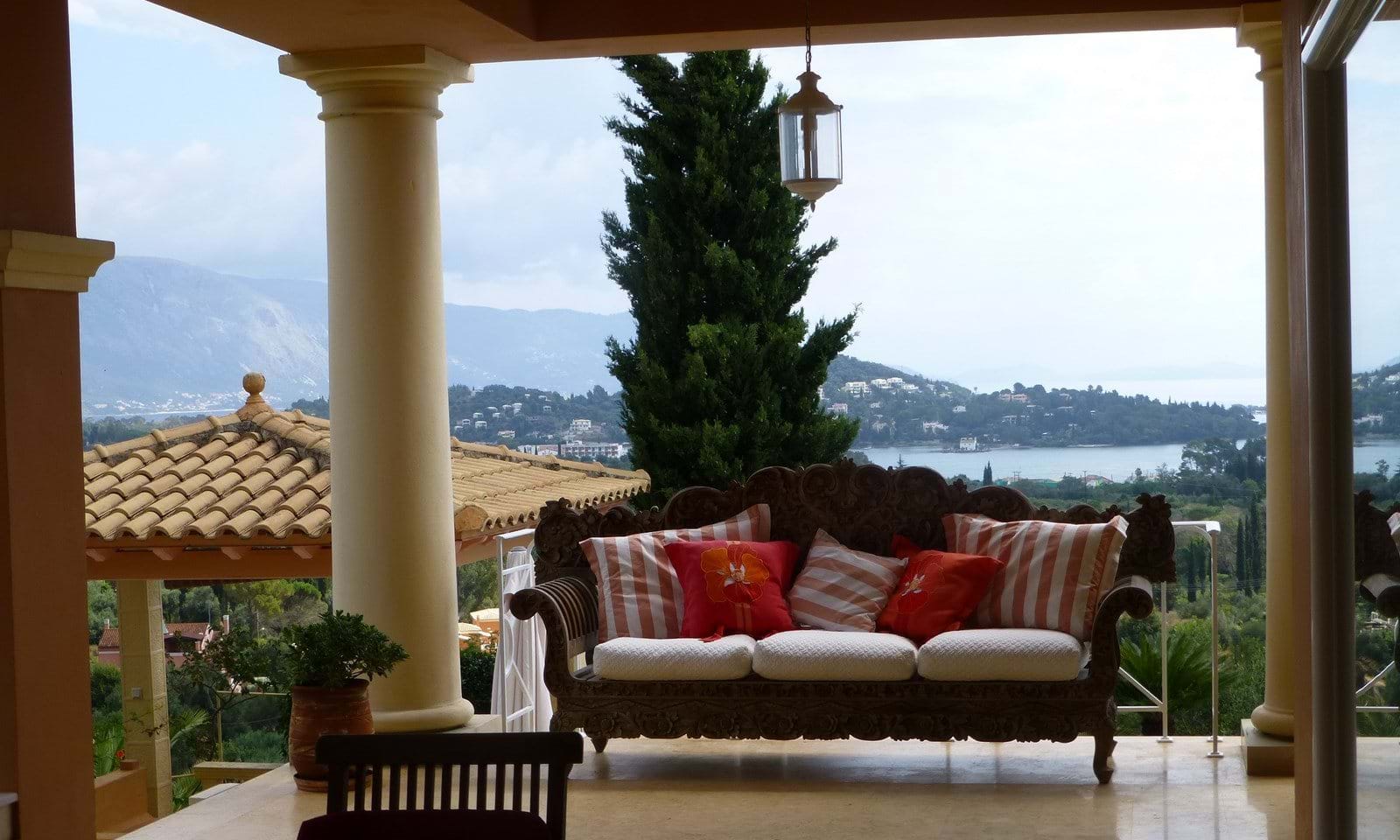 Listing photograph 18 of 22 of the house in Gouvia, published by Corfu Home Finders.