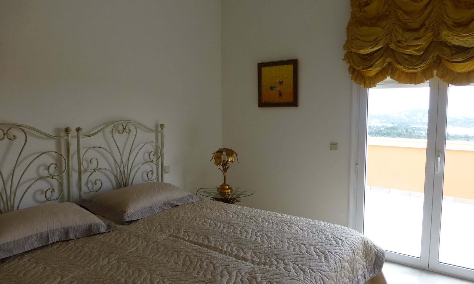 Listing photograph 12 of 22 of the house in Gouvia, published by Corfu Home Finders.
