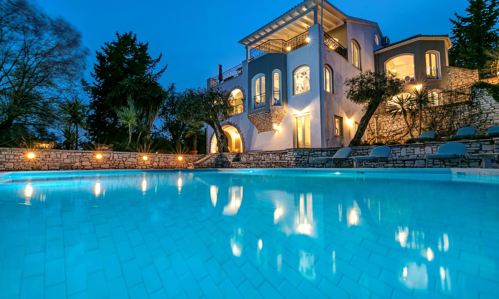 Listing photograph 3 of 16 of the house in Poulades, published by Corfu Home Finders.