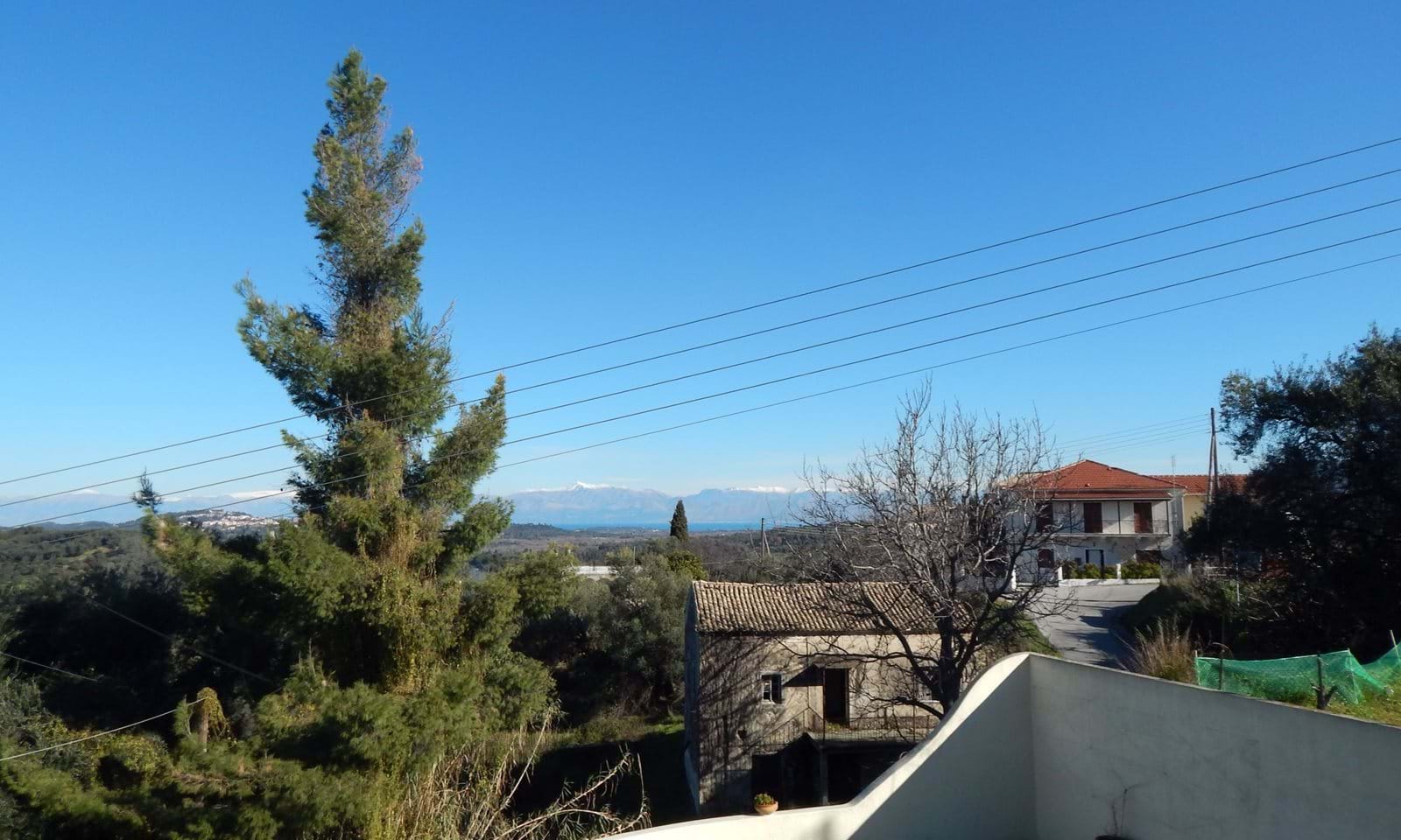 Listing photograph 14 of 15 of the house in Drosato, published by Corfu Home Finders.