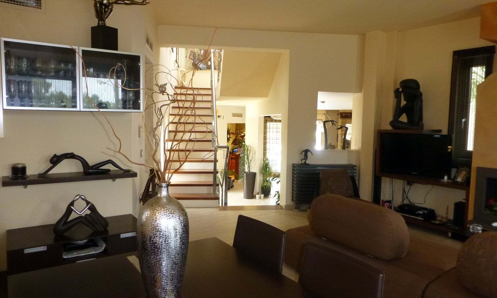 Listing photograph 15 of 31 of the house in Potamos, published by Corfu Home Finders.