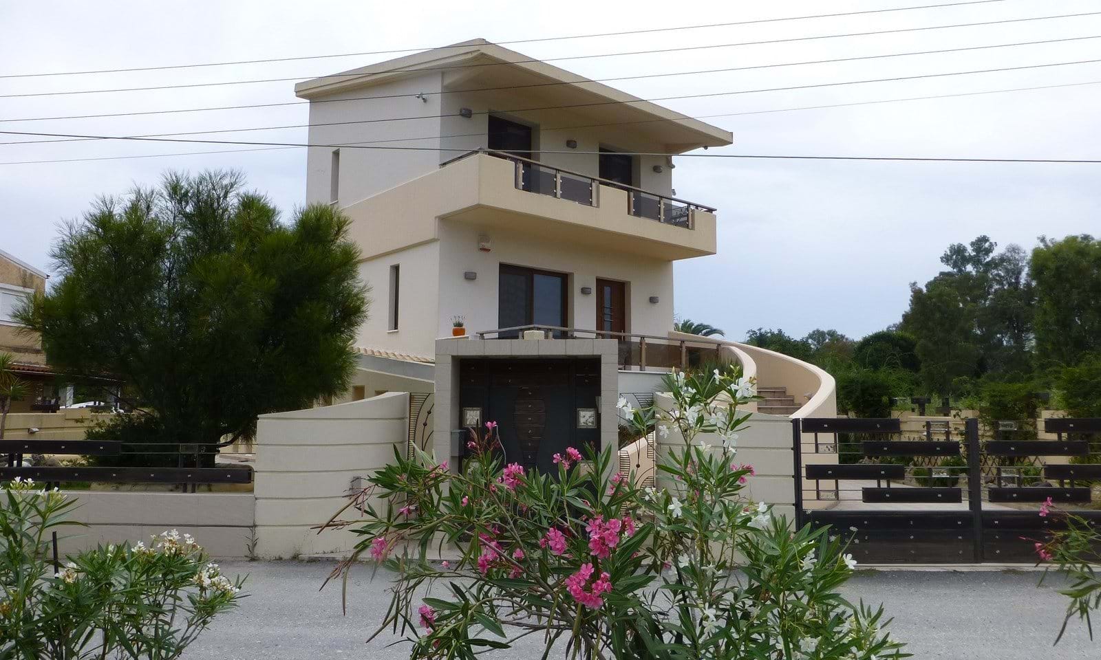 Listing photograph 21 of 31 of the house in Potamos, published by Corfu Home Finders.