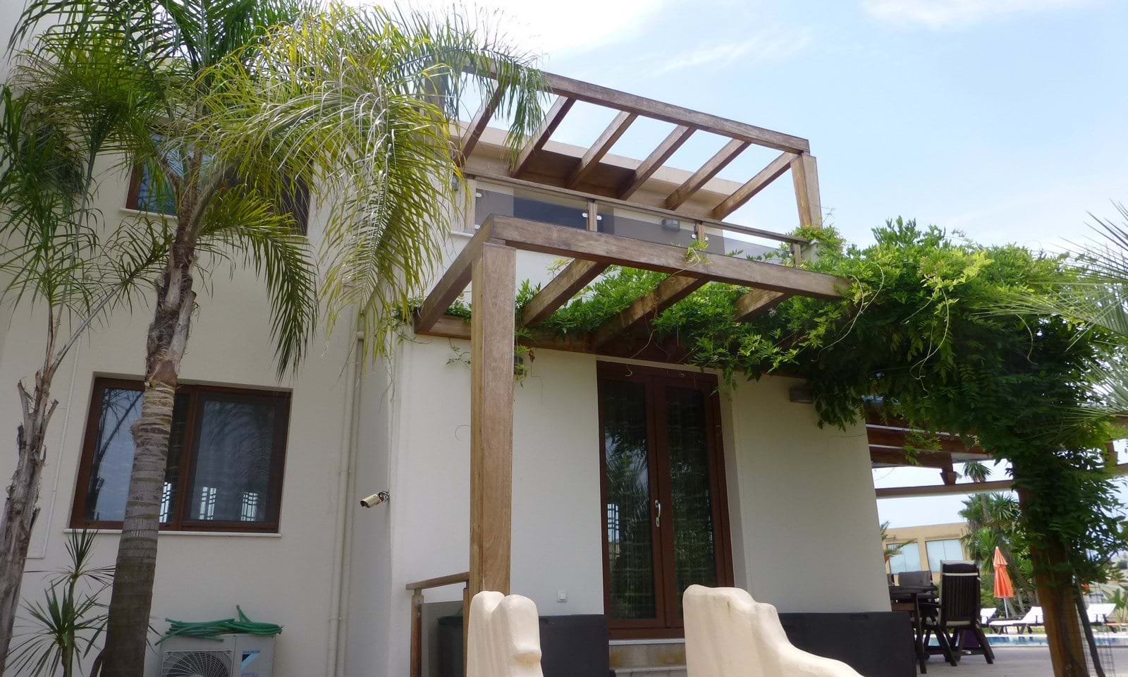 Listing photograph 14 of 31 of the house in Potamos, published by Corfu Home Finders.
