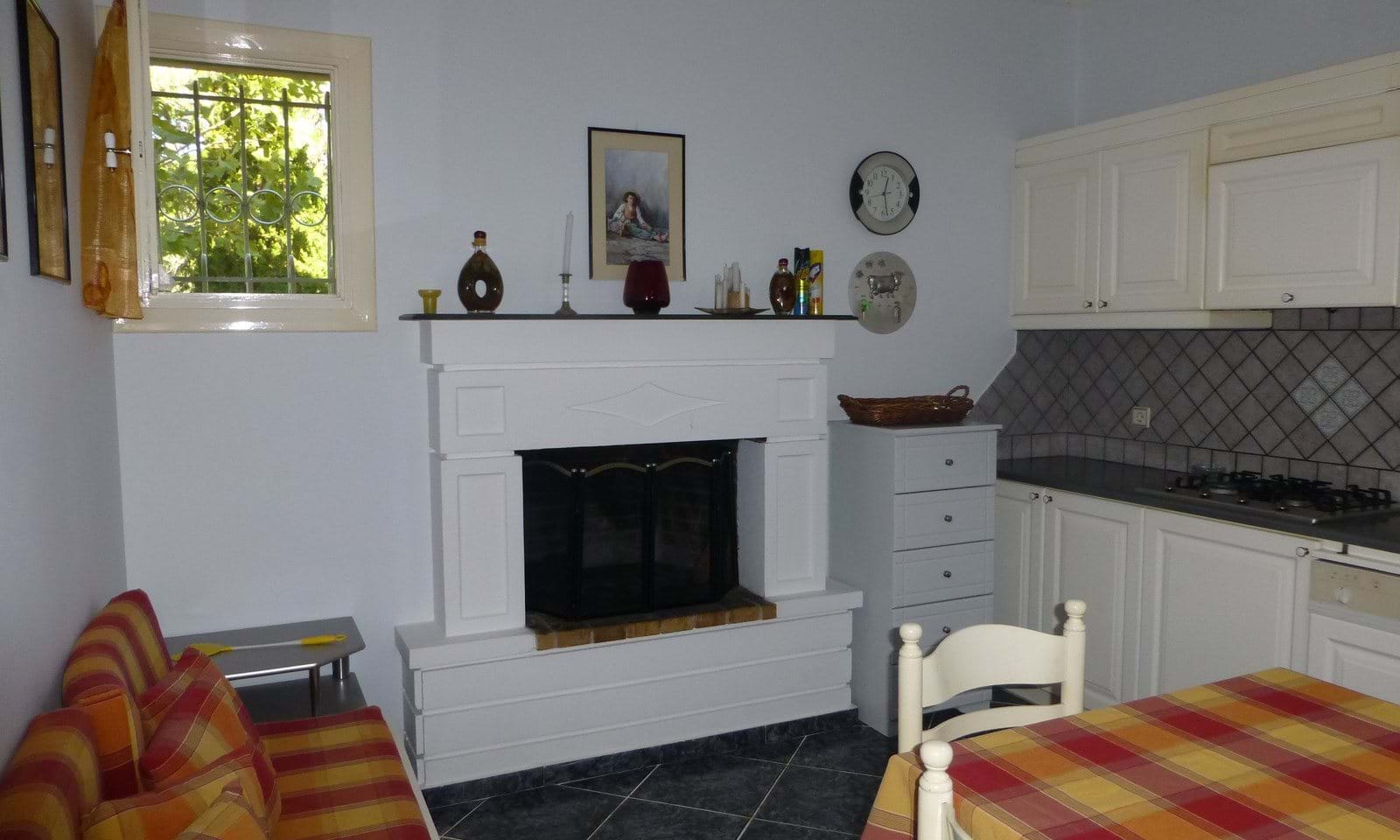 Listing photograph 5 of 24 of the house in Doukades, published by Corfu Home Finders.