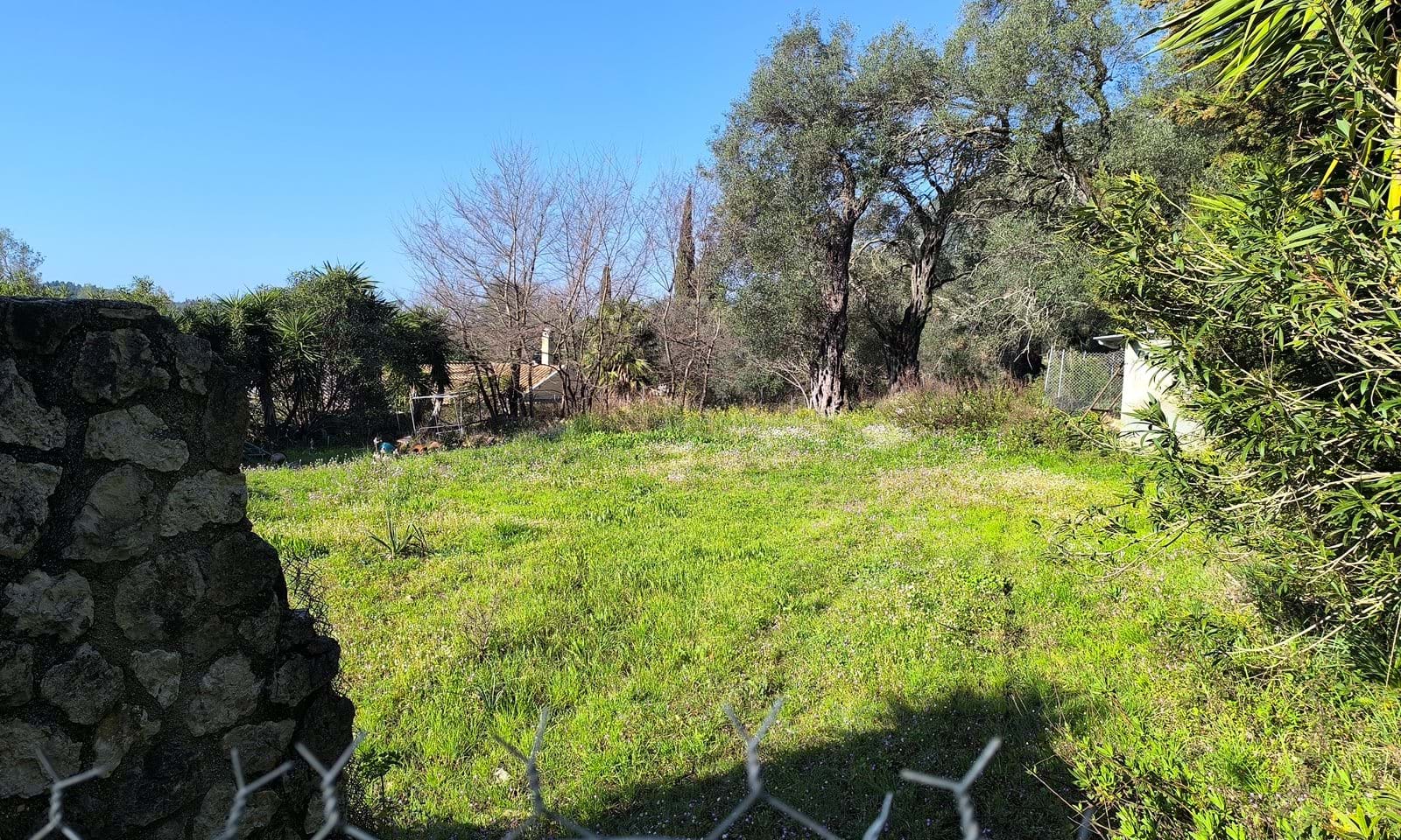 Listing photograph 2 of 3 of the land in Ano Korakiana, published by Corfu Home Finders.
