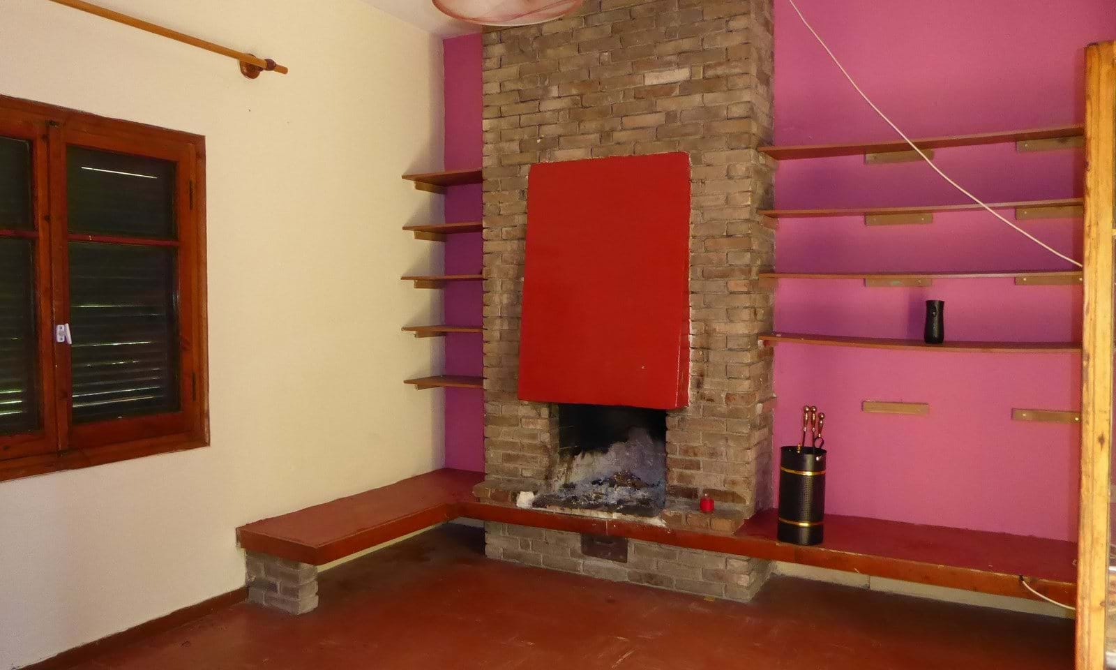 Listing photograph 6 of 16 of the apartment in Kato Korakiana, published by Corfu Home Finders.