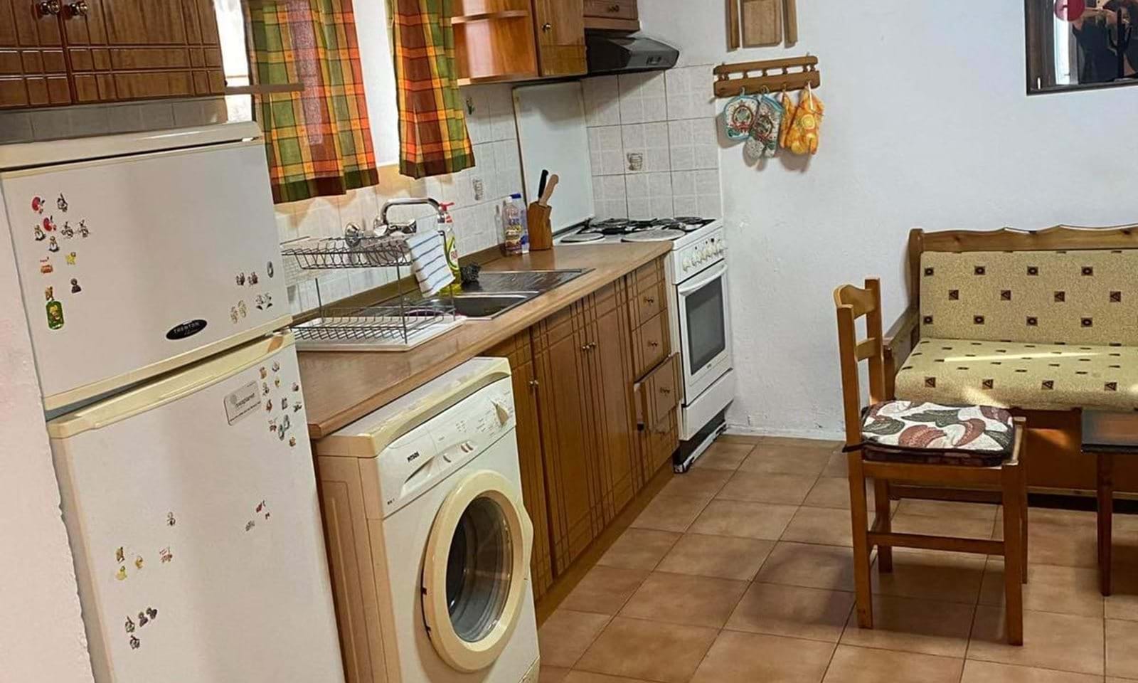 Listing photograph 12 of 13 of the house in Spartilas, published by Corfu Home Finders.