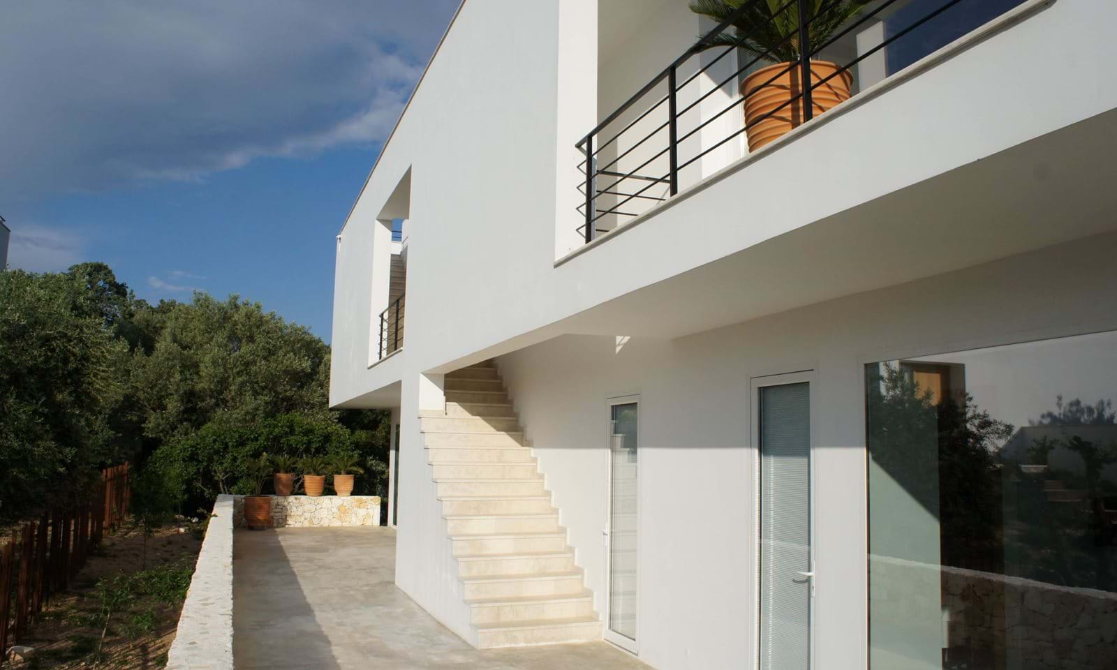 Listing photograph 15 of 21 of the house in Loutses, published by Corfu Home Finders.