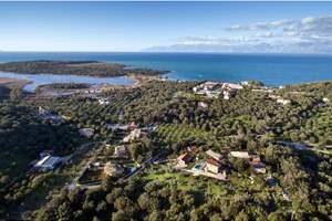 MASSOUTI LAND, Agios Spiridon, Corfu