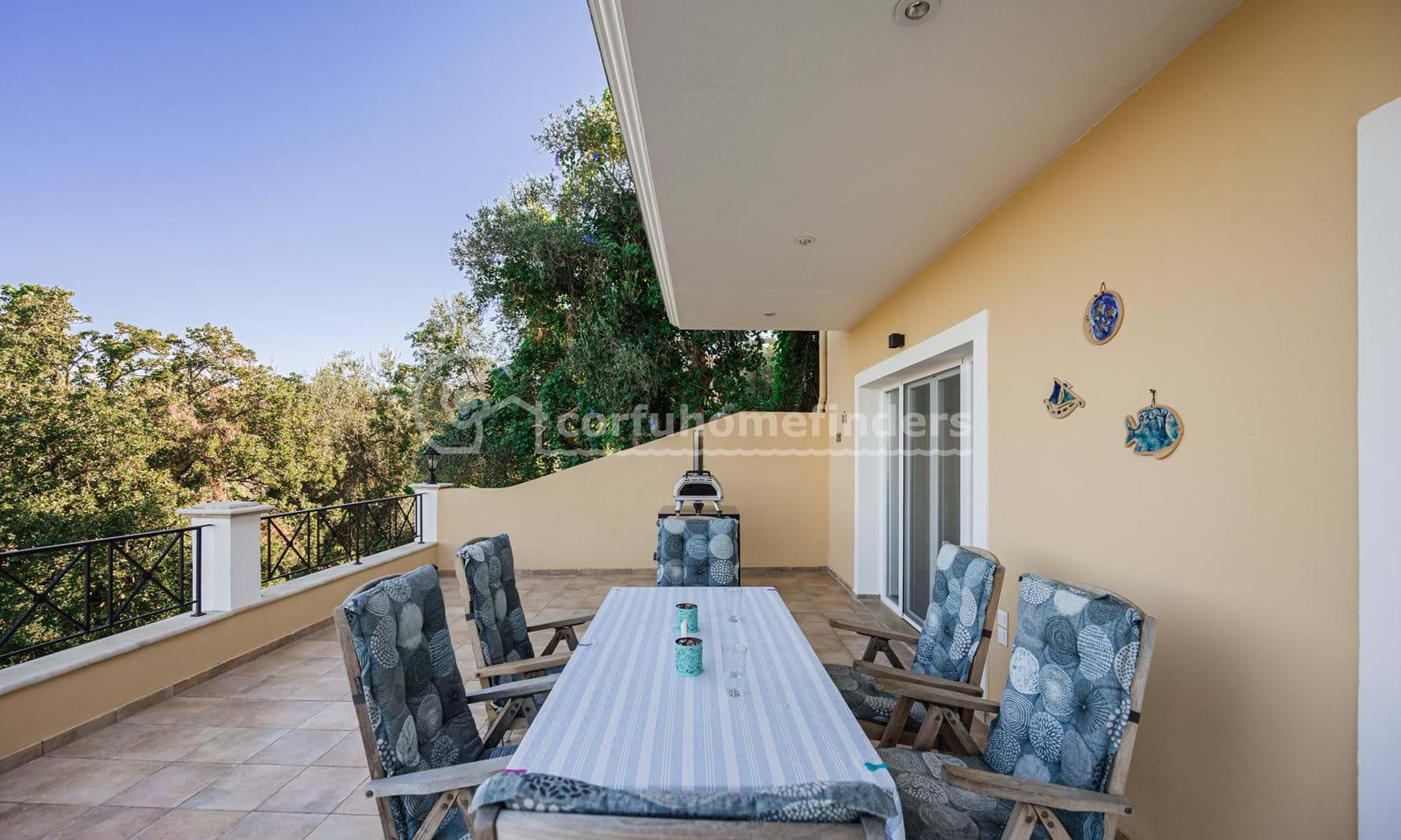 Listing photograph 25 of 29 of the house in Perama, published by Corfu Home Finders.