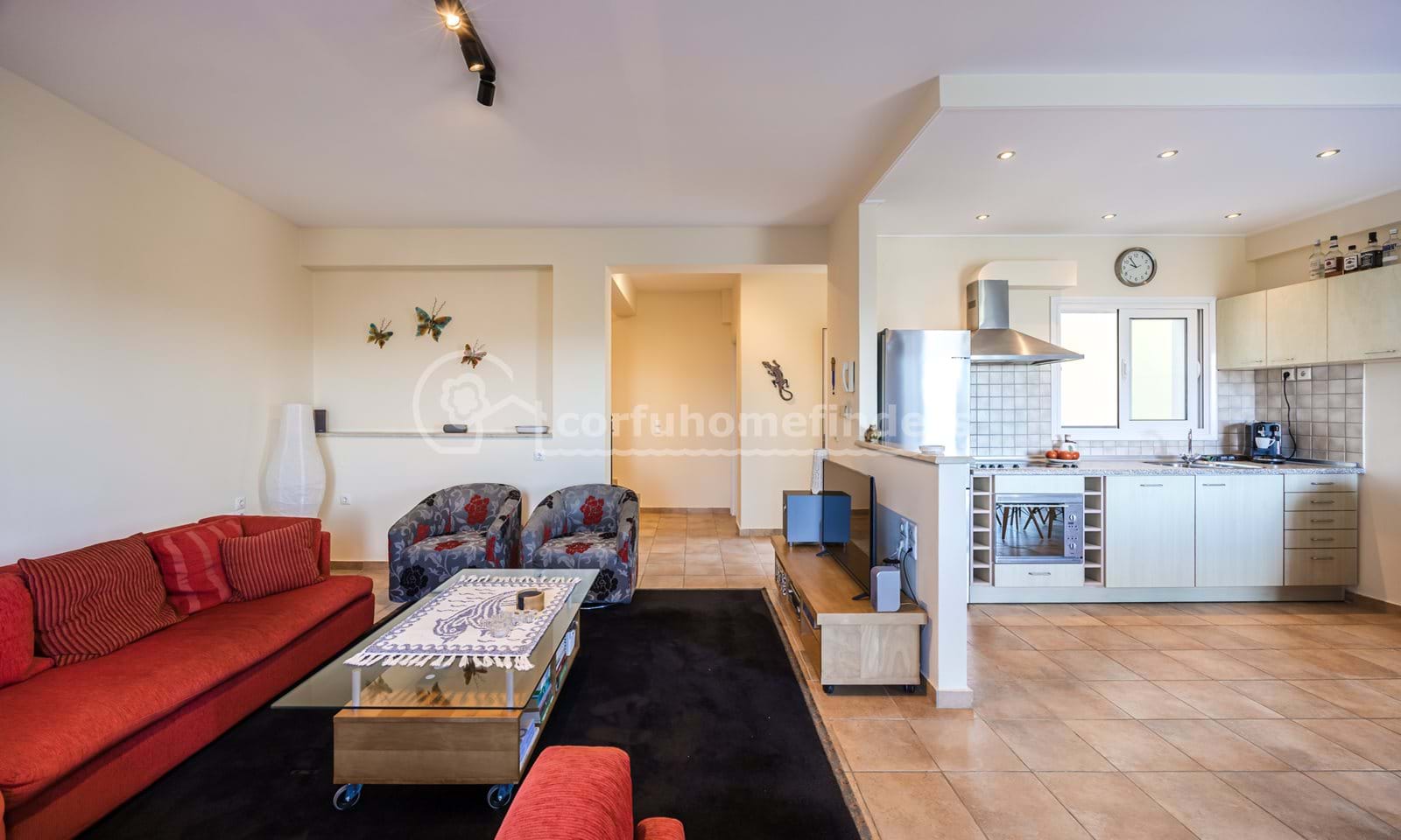 Listing photograph 6 of 29 of the house in Perama, published by Corfu Home Finders.