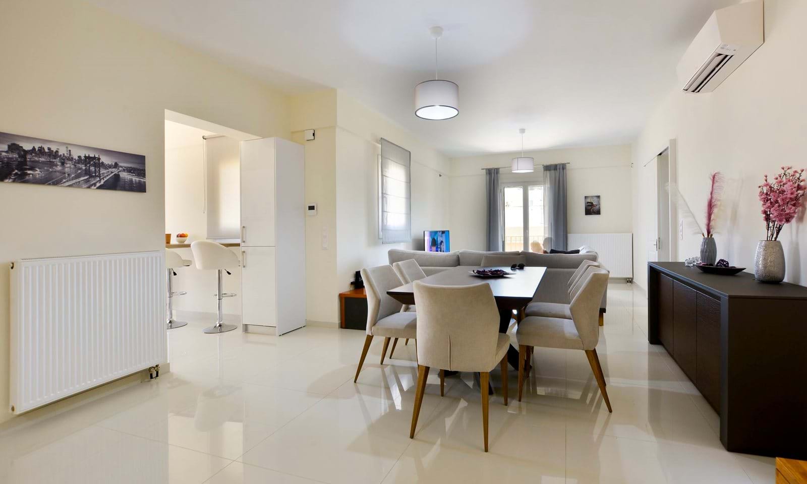 Listing photograph 4 of 15 of the apartment in Corfu Town, published by Corfu Home Finders.