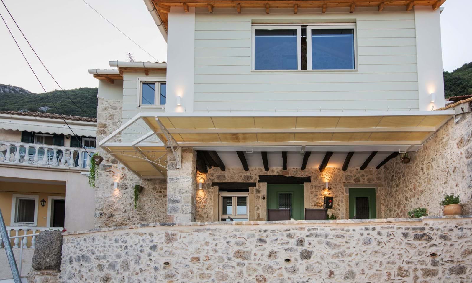 Listing photograph 3 of 22 of the house in Ano Korakiana, published by Corfu Home Finders.