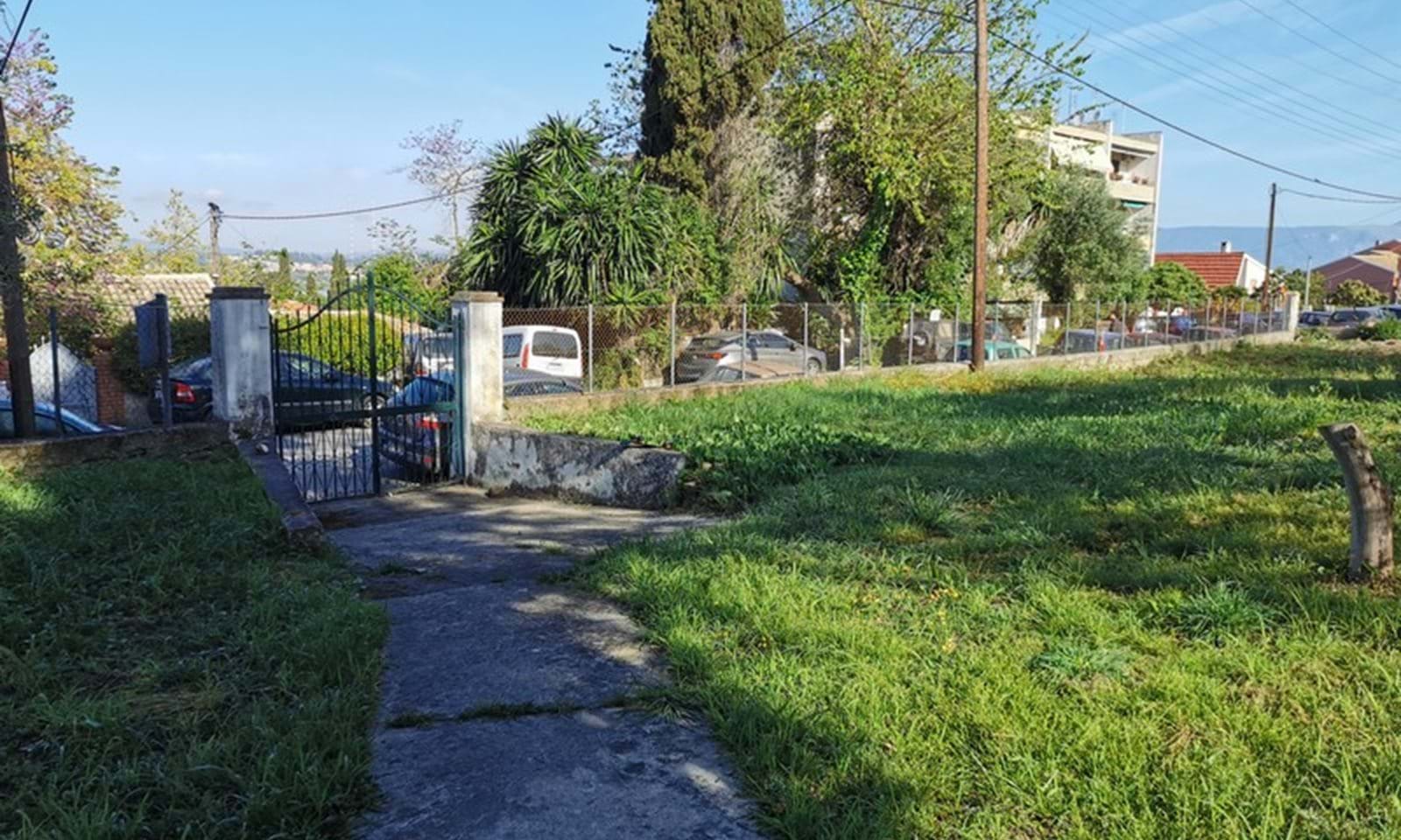 Listing photograph 9 of 17 of the land in Corfu Town, published by Corfu Home Finders.