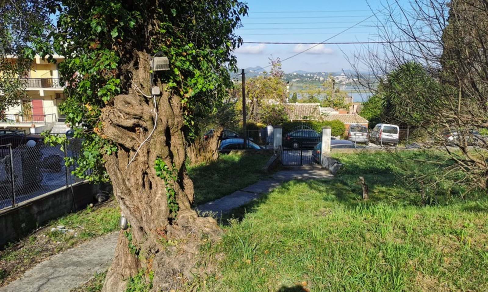 Listing photograph 7 of 17 of the land in Corfu Town, published by Corfu Home Finders.
