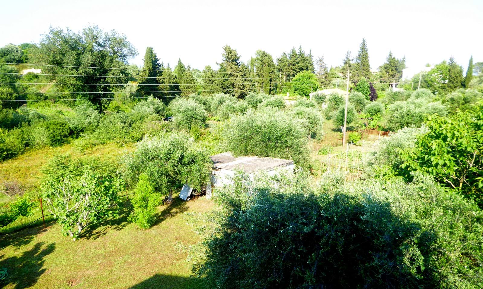 Listing photograph 9 of 21 of the house in Poulades, published by Corfu Home Finders.