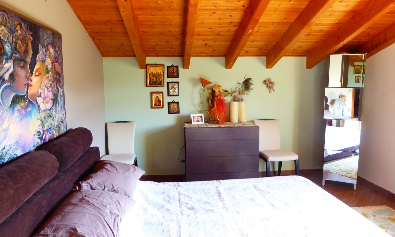 Listing photograph 15 of 21 of the house in Poulades, published by Corfu Home Finders.