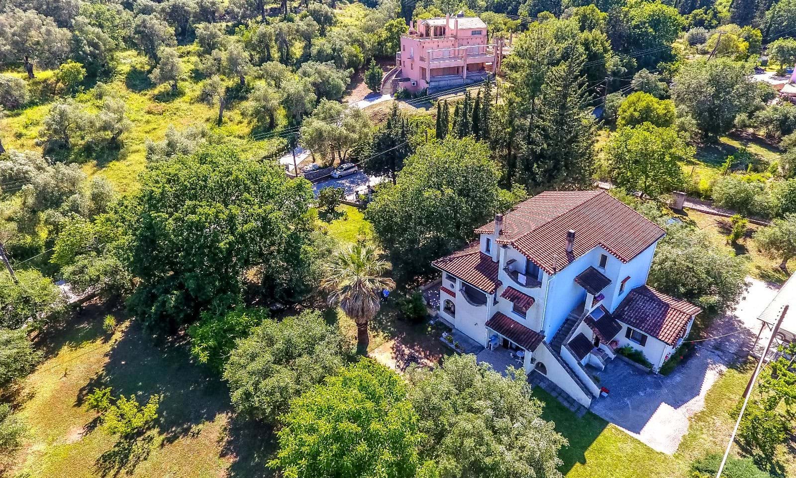 Listing photograph 5 of 21 of the house in Poulades, published by Corfu Home Finders.