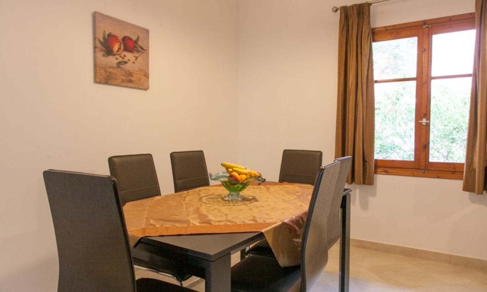 Listing photograph 8 of 15 of the house in Katavolos, published by Corfu Home Finders.