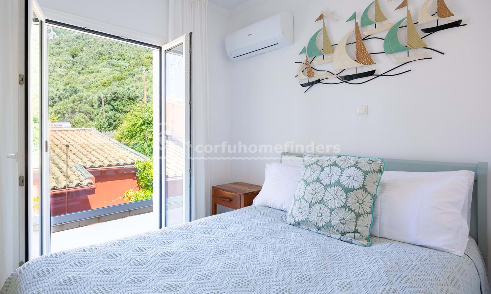 Listing photograph 11 of 13 of the apartment in Barbati, published by Corfu Home Finders.