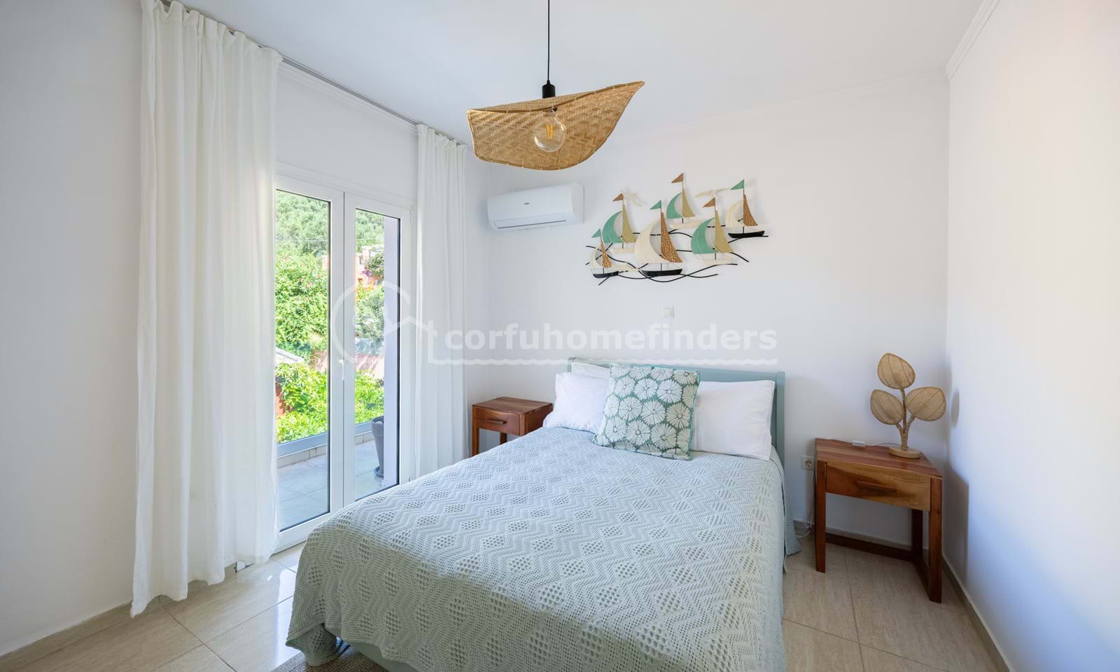 Listing photograph 10 of 13 of the apartment in Barbati, published by Corfu Home Finders.