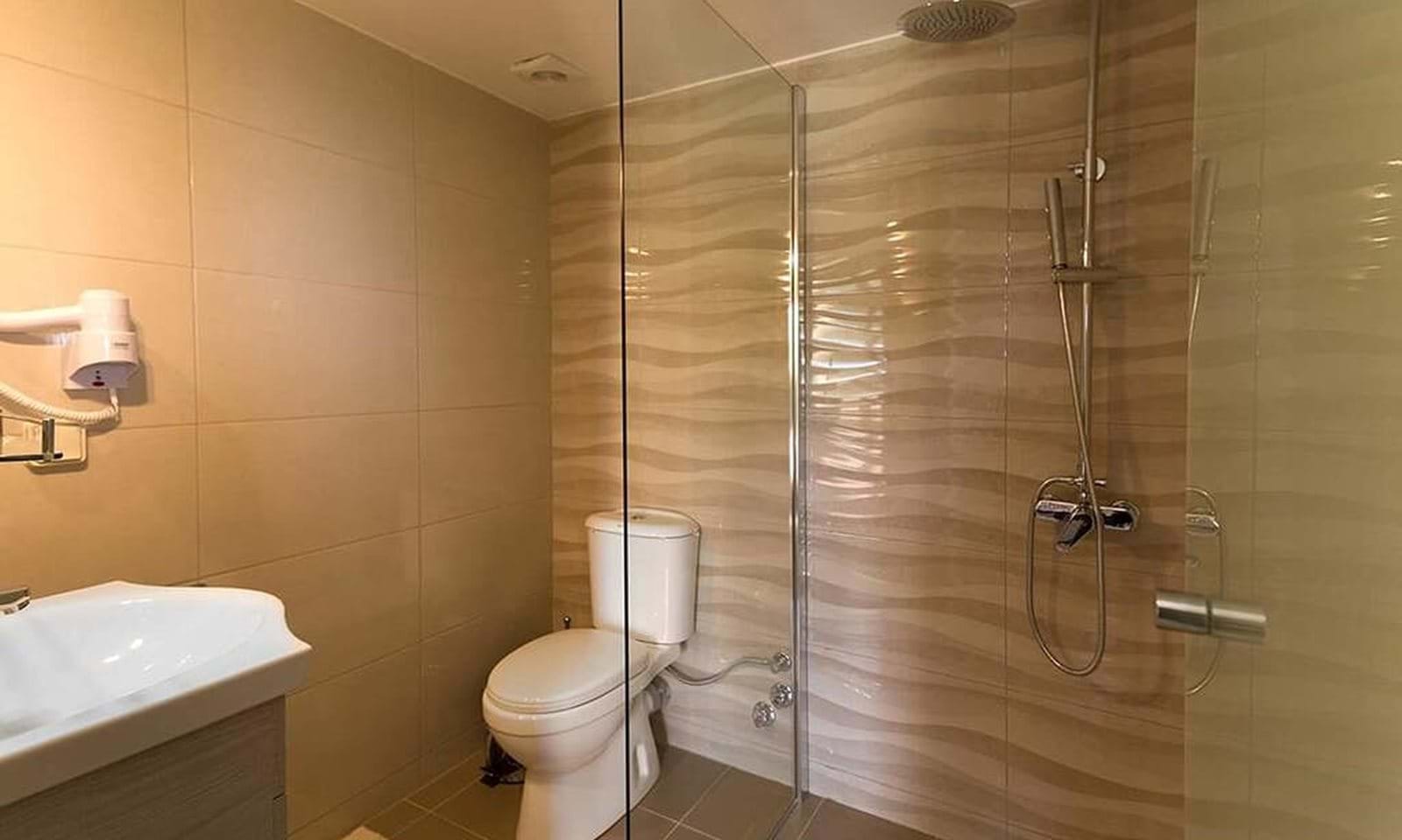Listing photograph 6 of 15 of the commercial in Pelekas, published by Corfu Home Finders.