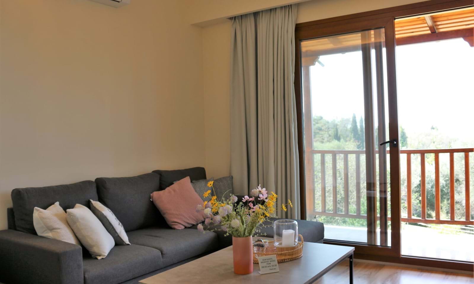 Listing photograph 9 of 15 of the commercial in Pelekas, published by Corfu Home Finders.