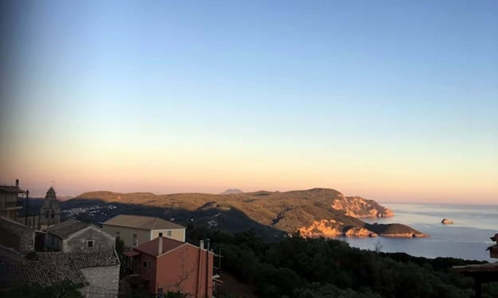 Listing photograph 2 of 11 of the house in Lakones, published by Corfu Home Finders.
