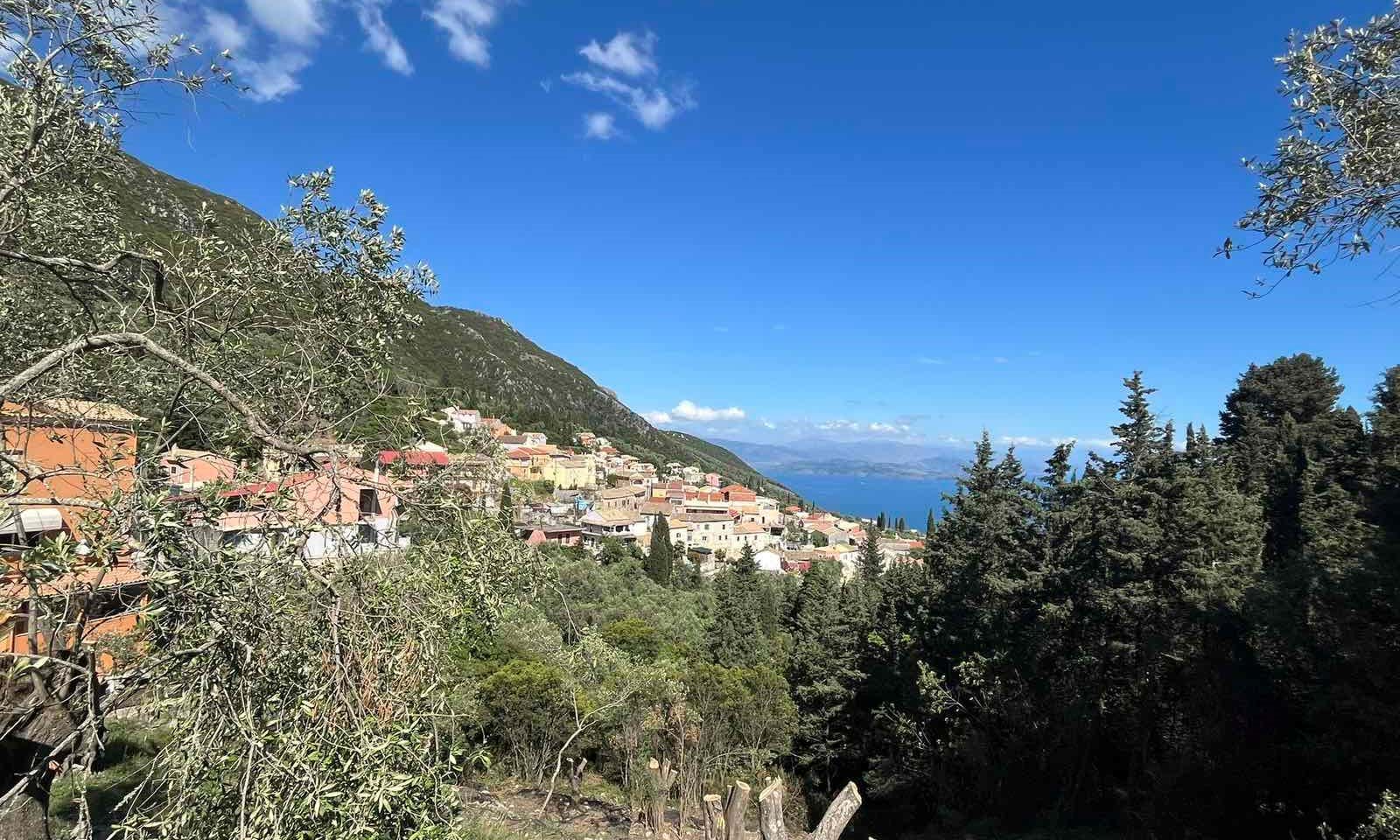 Listing photograph 1 of 6 of the land in Spartilas, published by Corfu Home Finders.