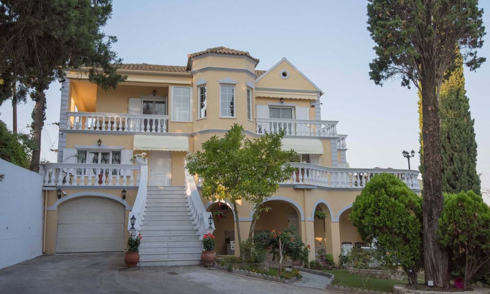 Listing photograph 1 of 23 of the house in Gastouri, published by Corfu Home Finders.