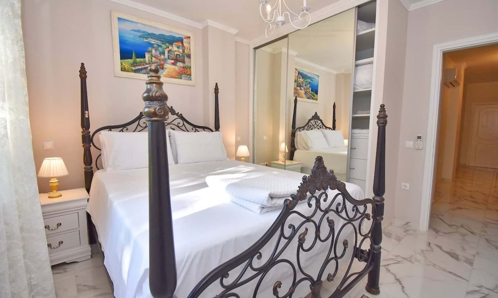 Listing photograph 14 of 23 of the house in Gastouri, published by Corfu Home Finders.