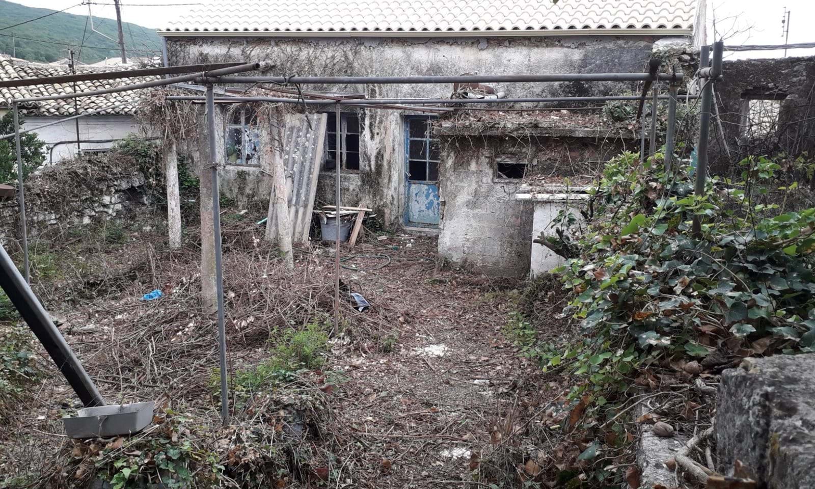 Listing photograph 11 of 13 of the house in Sokraki, published by Corfu Home Finders.