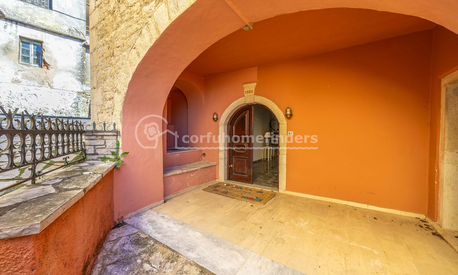 Listing photograph 4 of 37 of the house in Sgourades, published by Corfu Home Finders.