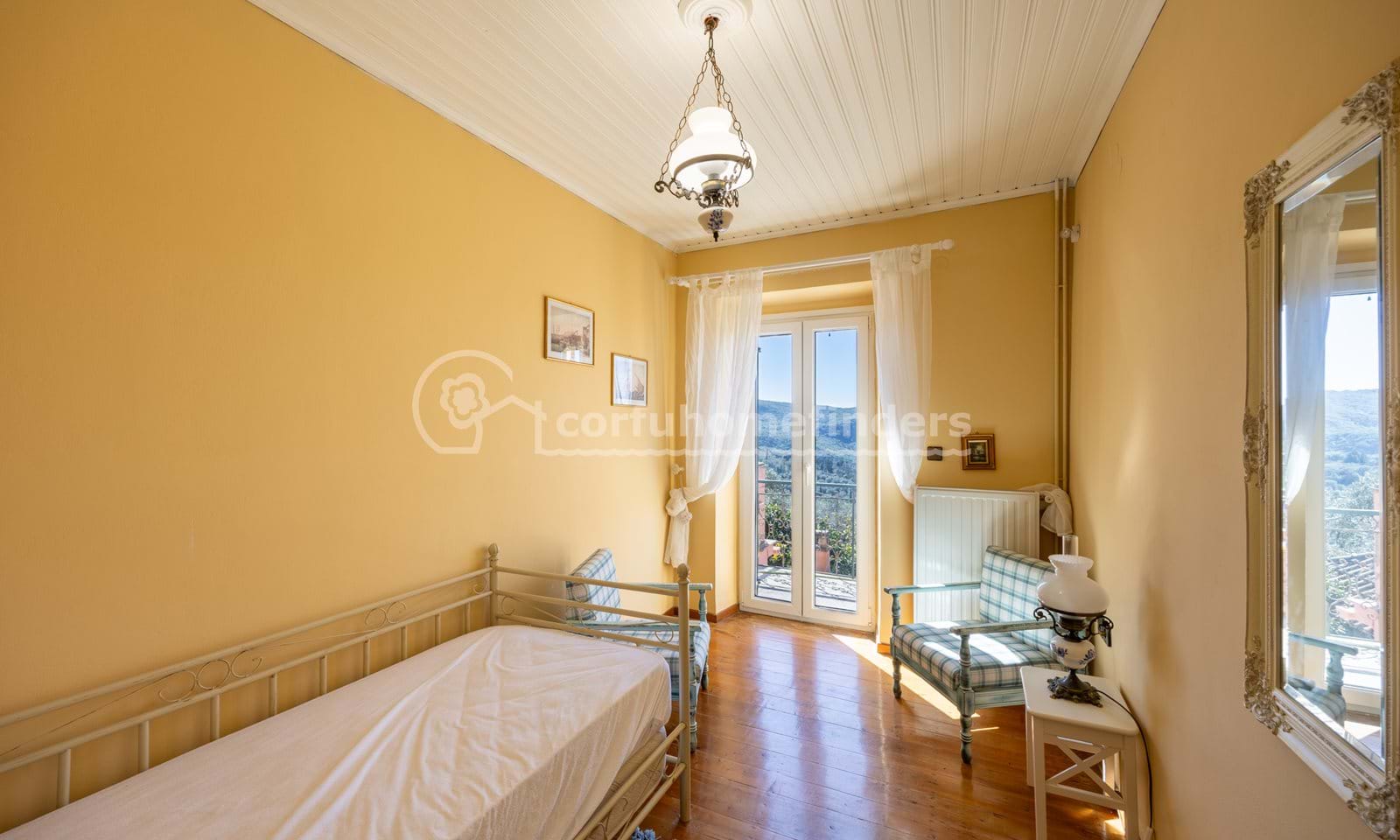 Listing photograph 21 of 37 of the house in Sgourades, published by Corfu Home Finders.