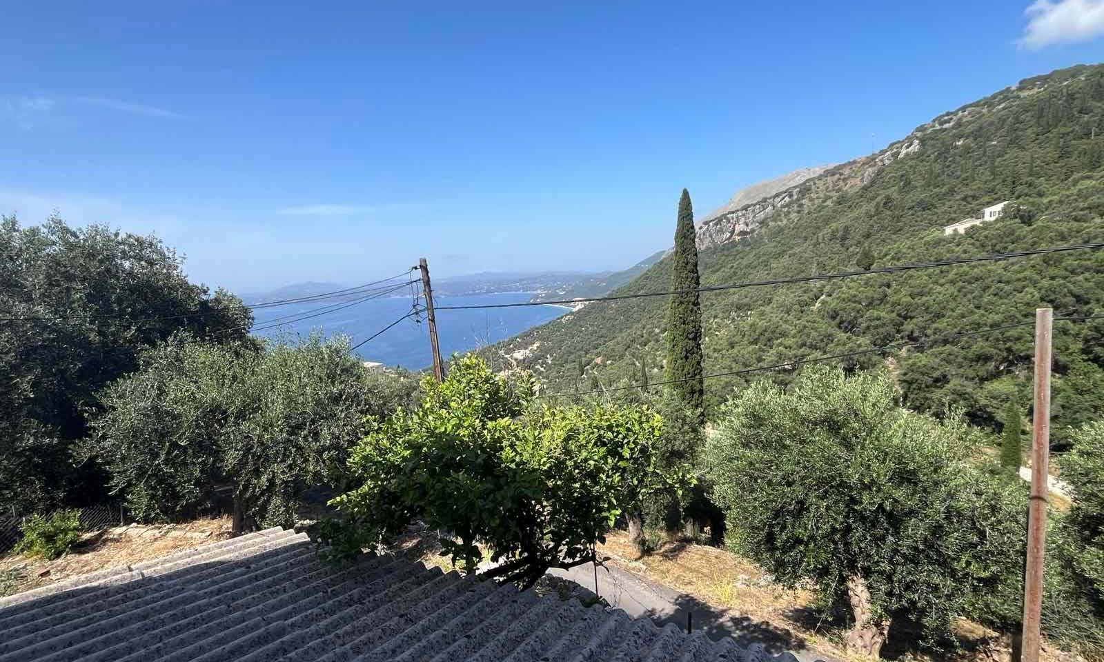 Listing photograph 11 of 18 of the house in Katavolos, published by Corfu Home Finders.